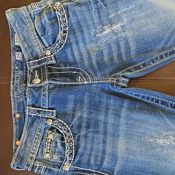 Miss Me Distressed Bootcut Jeans - Picture 2 of 4